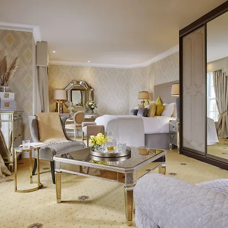 Otel Hayfield Manor 5*