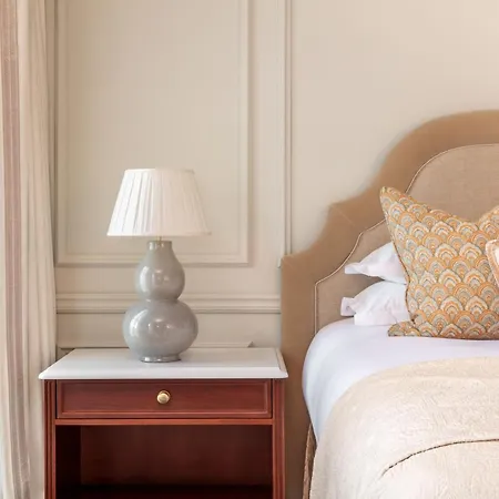 Hayfield Manor Hotel 5*