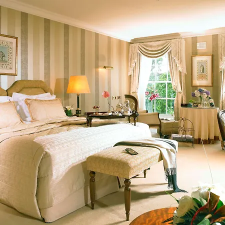 Hayfield Manor Hotell