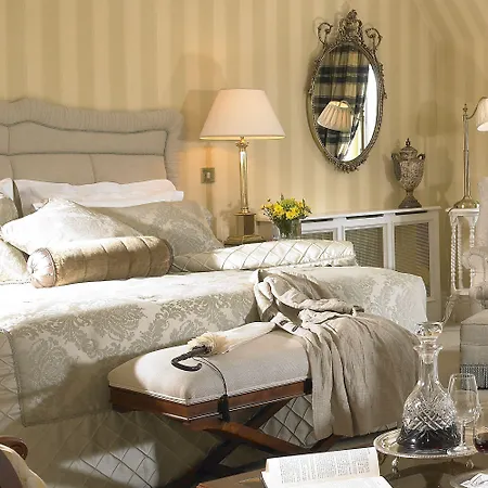 Hayfield Manor Hotel 5*