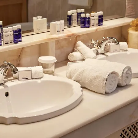 Hayfield Manor Hotel