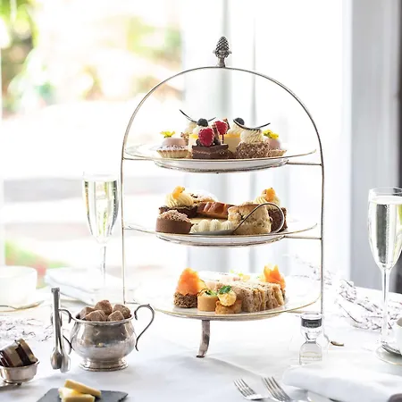 Hotel Hayfield Manor 5*