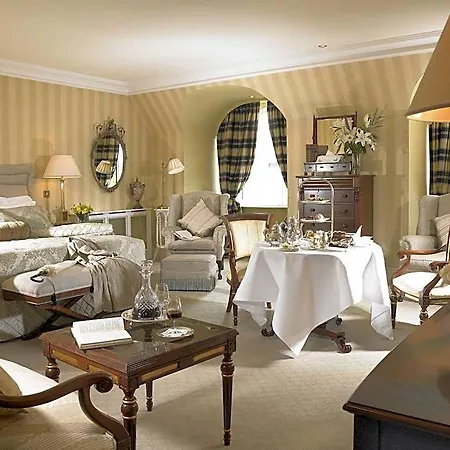 Hotel Hayfield Manor
