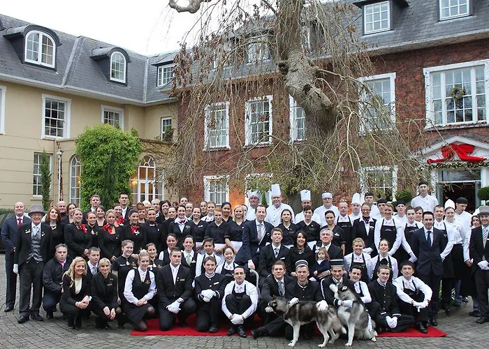 Hayfield Manor Отель 5*