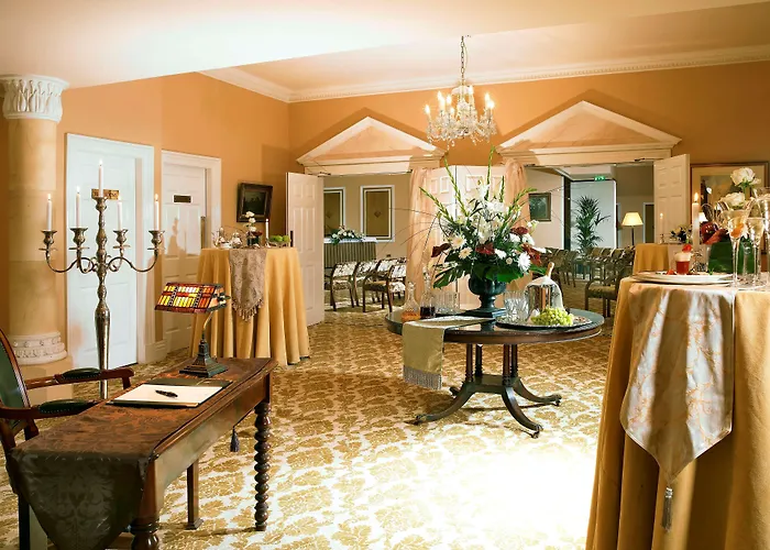 Hayfield Manor Корк