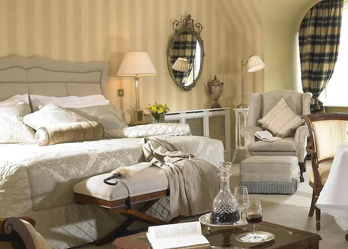 Hayfield Manor