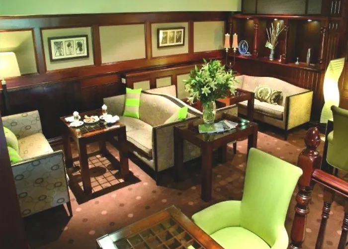 Отель Hayfield Manor Корк