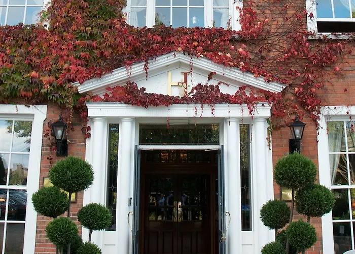 Отель Hayfield Manor