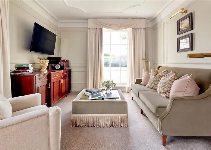 Hayfield Manor Hotel